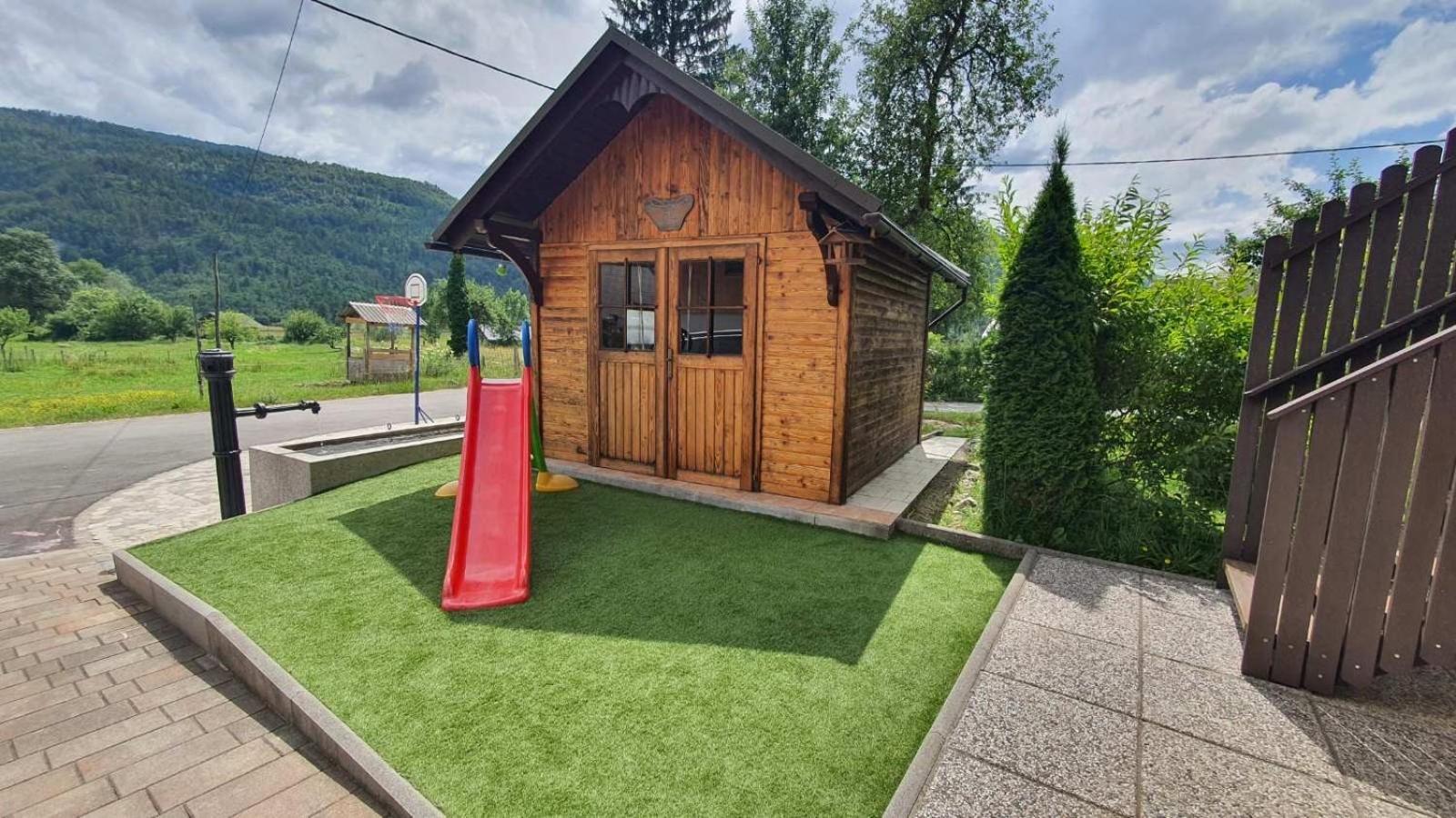 Apartment Tijana Nomenj Exteriör bild